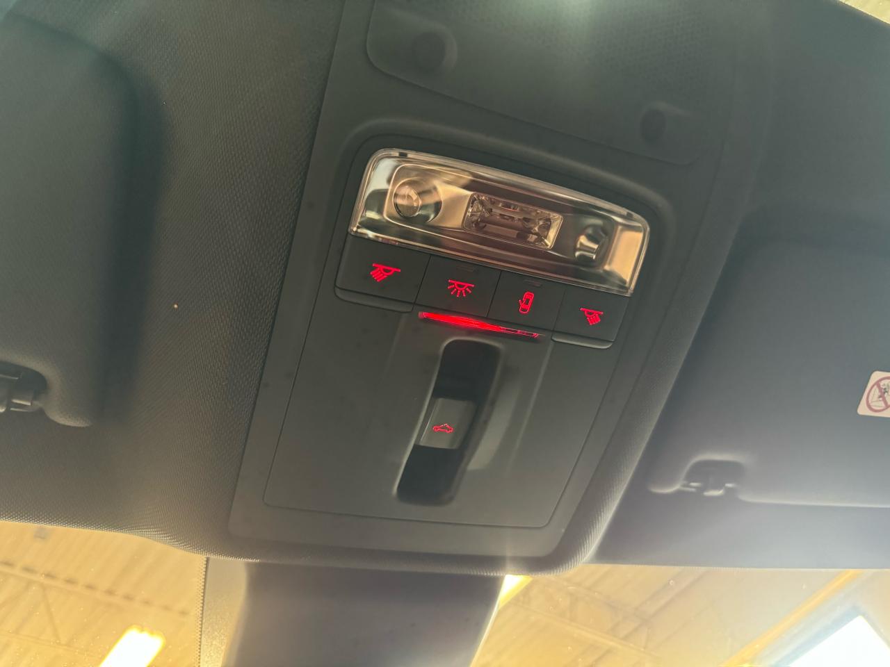 2015 Audi S3 TECHNIK PRESTIGE|NAV|BSM|B&0 SOUND|ADPT CRUISE| - Photo #27
