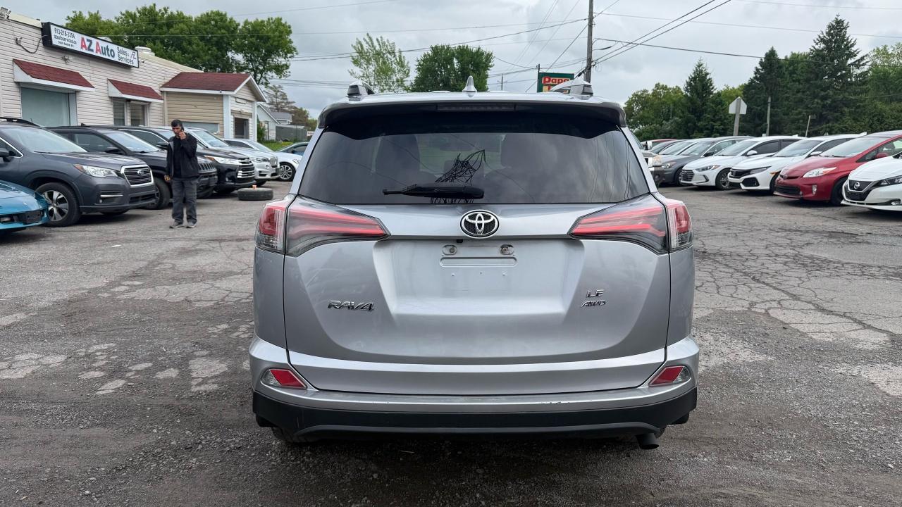 2016 Toyota RAV4 LE - Photo #4