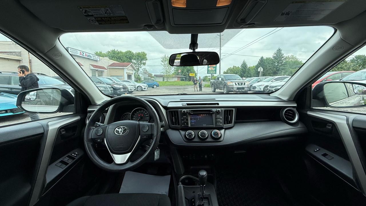 2016 Toyota RAV4 LE - Photo #9