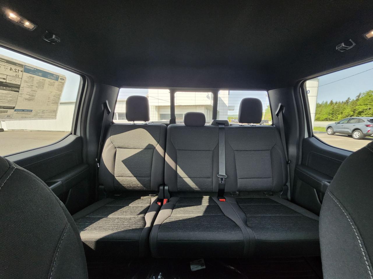 2025 Ford F-150 XLT 4WD SuperCrew 5.5' Box Photo5