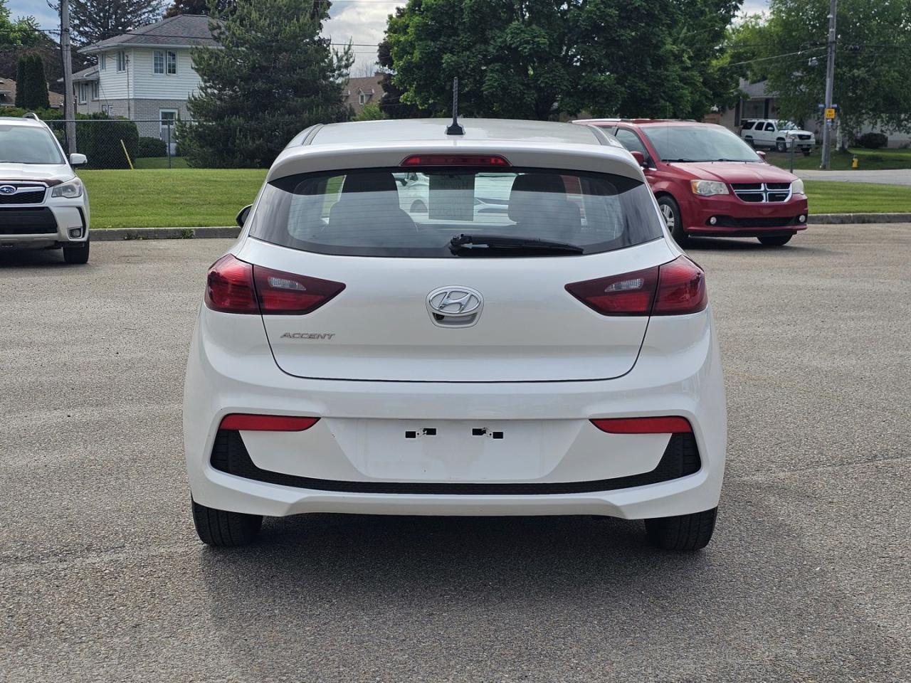 2018 Hyundai Accent SE - Photo #5