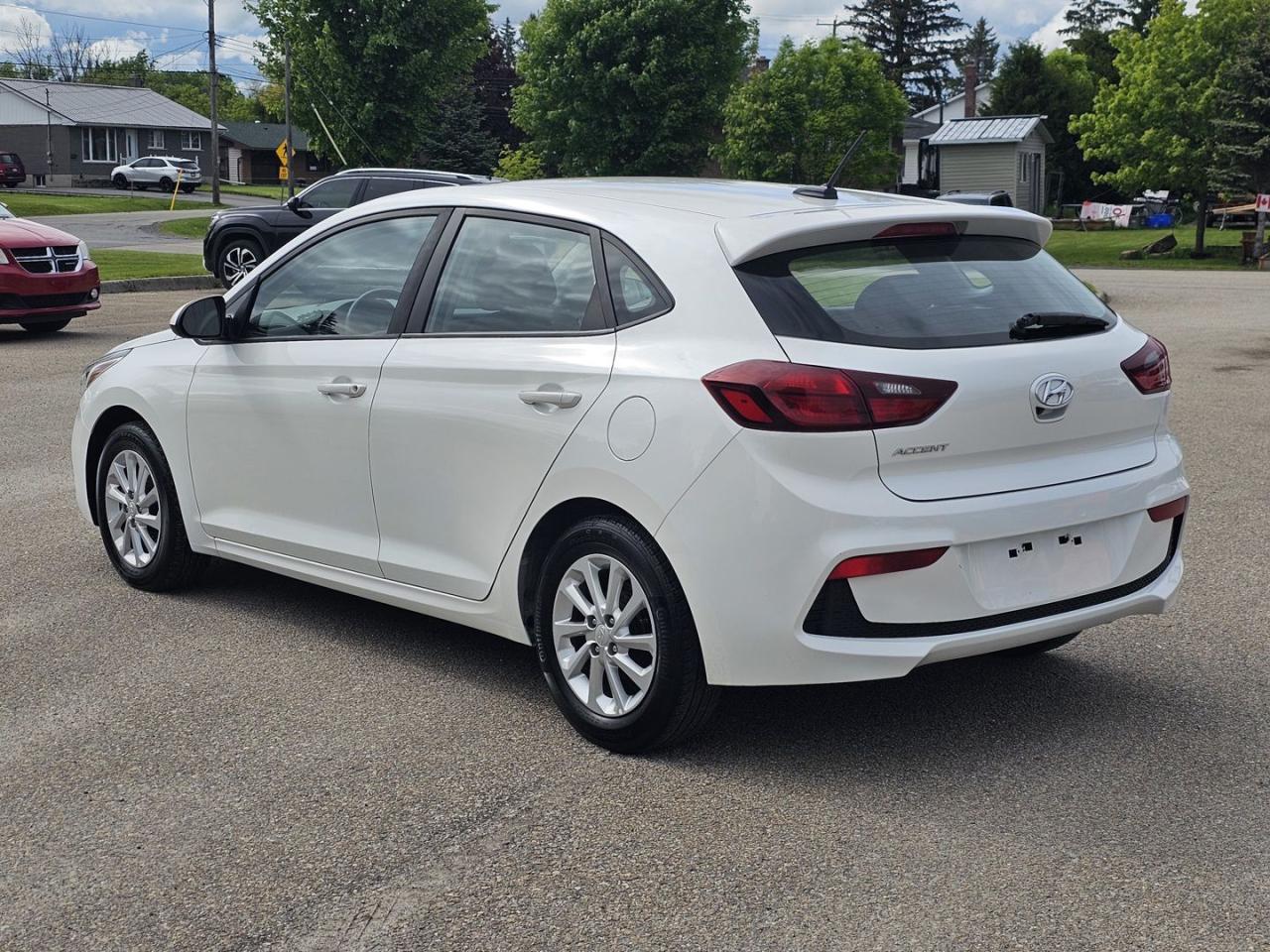 2018 Hyundai Accent SE - Photo #6