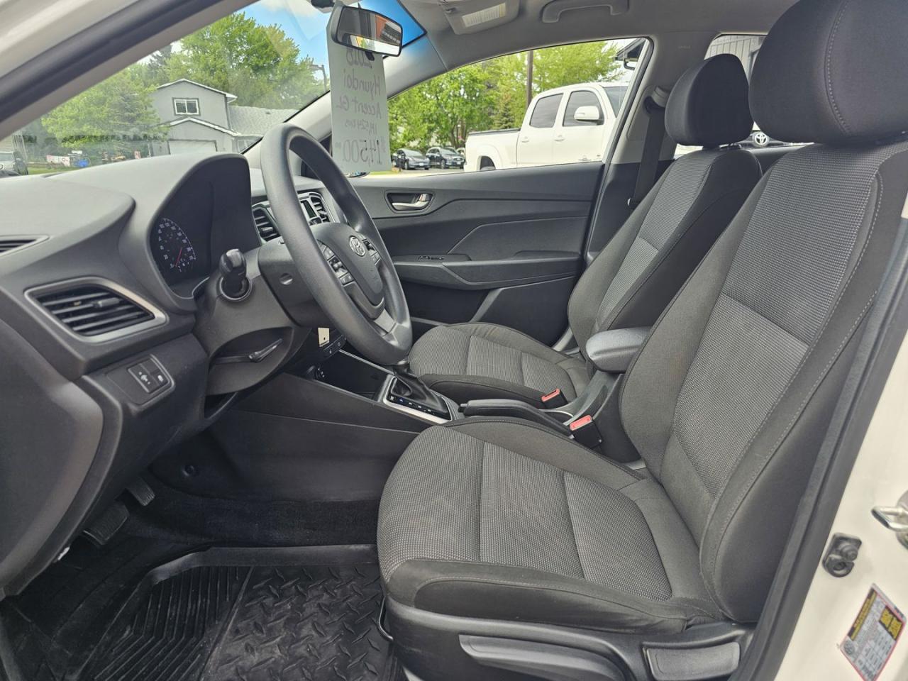 2018 Hyundai Accent SE - Photo #11