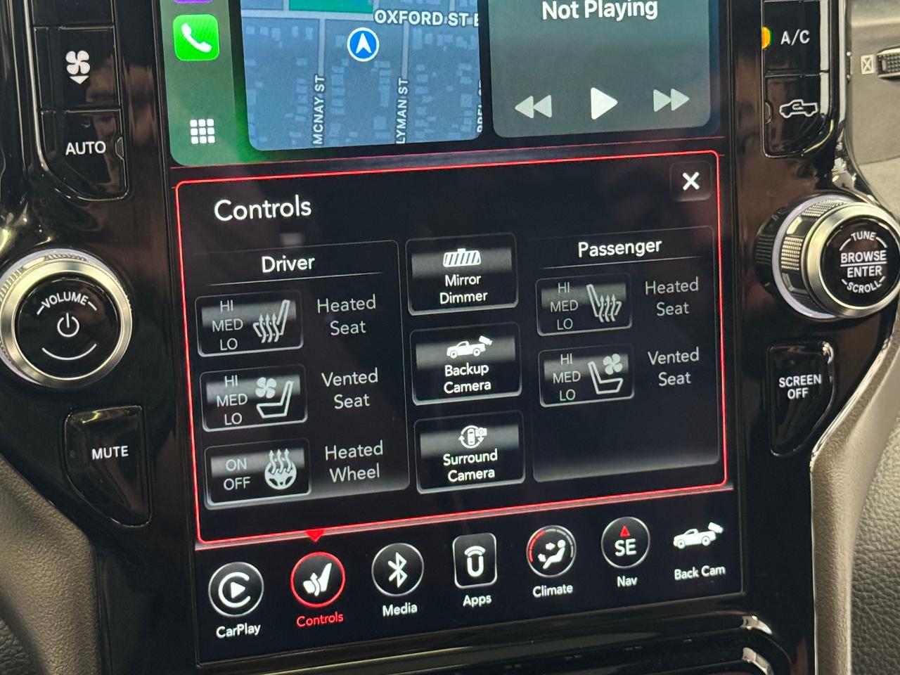 2020 RAM 1500 Laramie+Roof+Adaptive Cruise+NewTires+CLEAN CARFAX - Photo #36