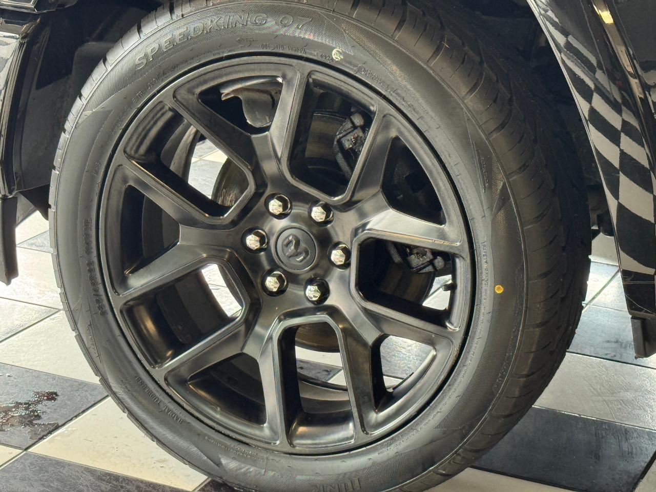 2020 RAM 1500 Laramie+Roof+Adaptive Cruise+NewTires+CLEAN CARFAX Photo55