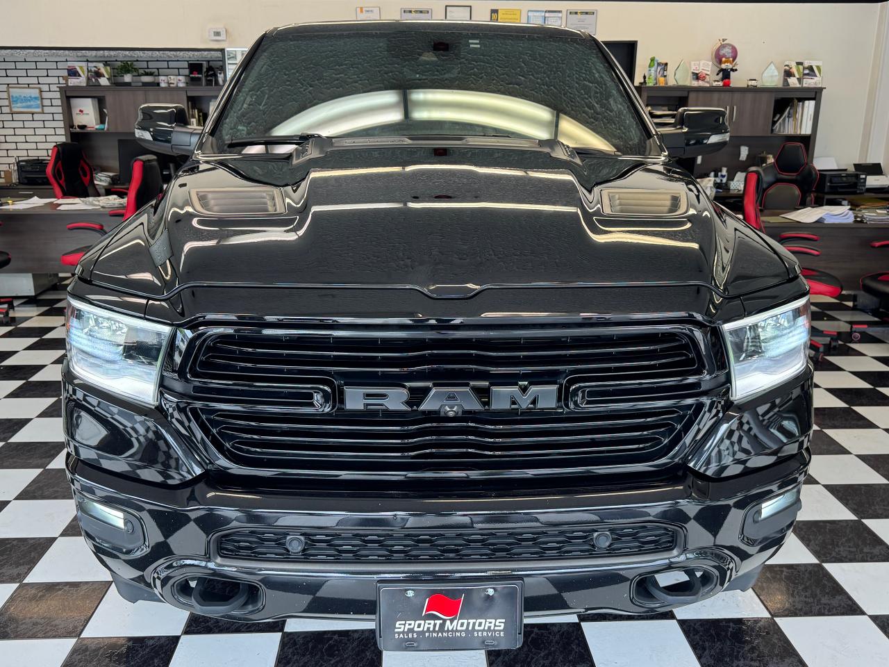 2020 RAM 1500 Laramie+Roof+Adaptive Cruise+NewTires+CLEAN CARFAX Photo15