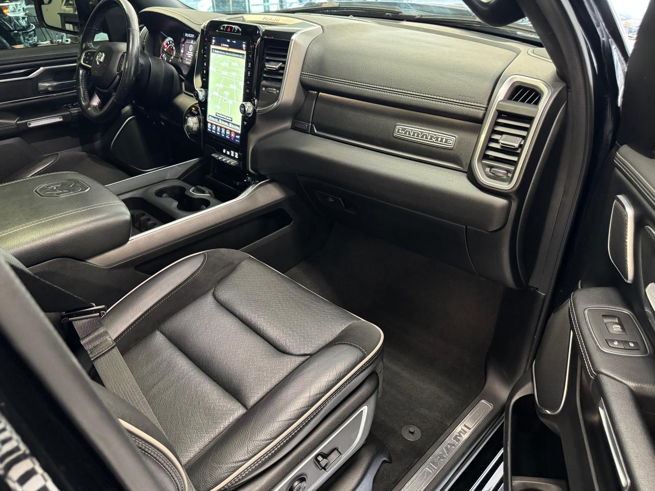 2020 RAM 1500 Laramie+Roof+Adaptive Cruise+NewTires+CLEAN CARFAX Photo27