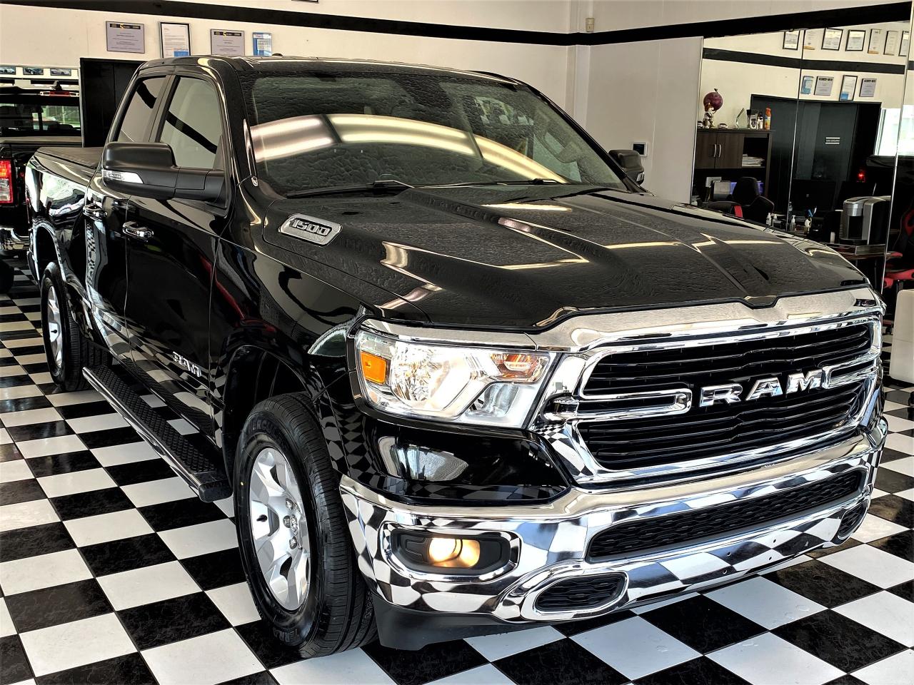 2020 RAM 1500 Big Horn 4x4 Quad Cab 6'4" Box+CLEAN CARFAX - Photo #7