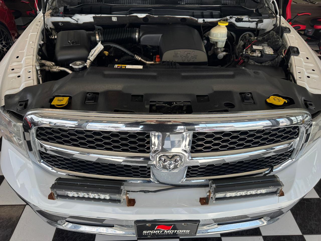 2017 RAM 1500 2WD Quad Cab SLT+A/C+Camera Photo10