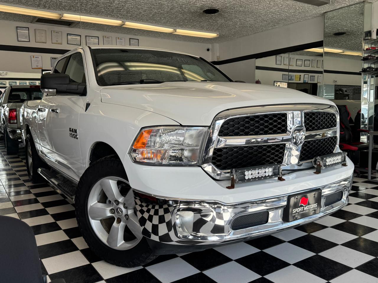 2017 RAM 1500 2WD Quad Cab SLT+A/C+Camera Photo13