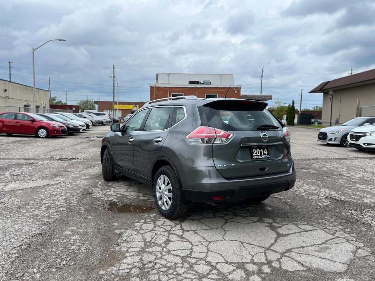 2014 Nissan Rogue AUTO HEATED SEATS BACKUP CAMERA BLUETOOTH - Photo #2