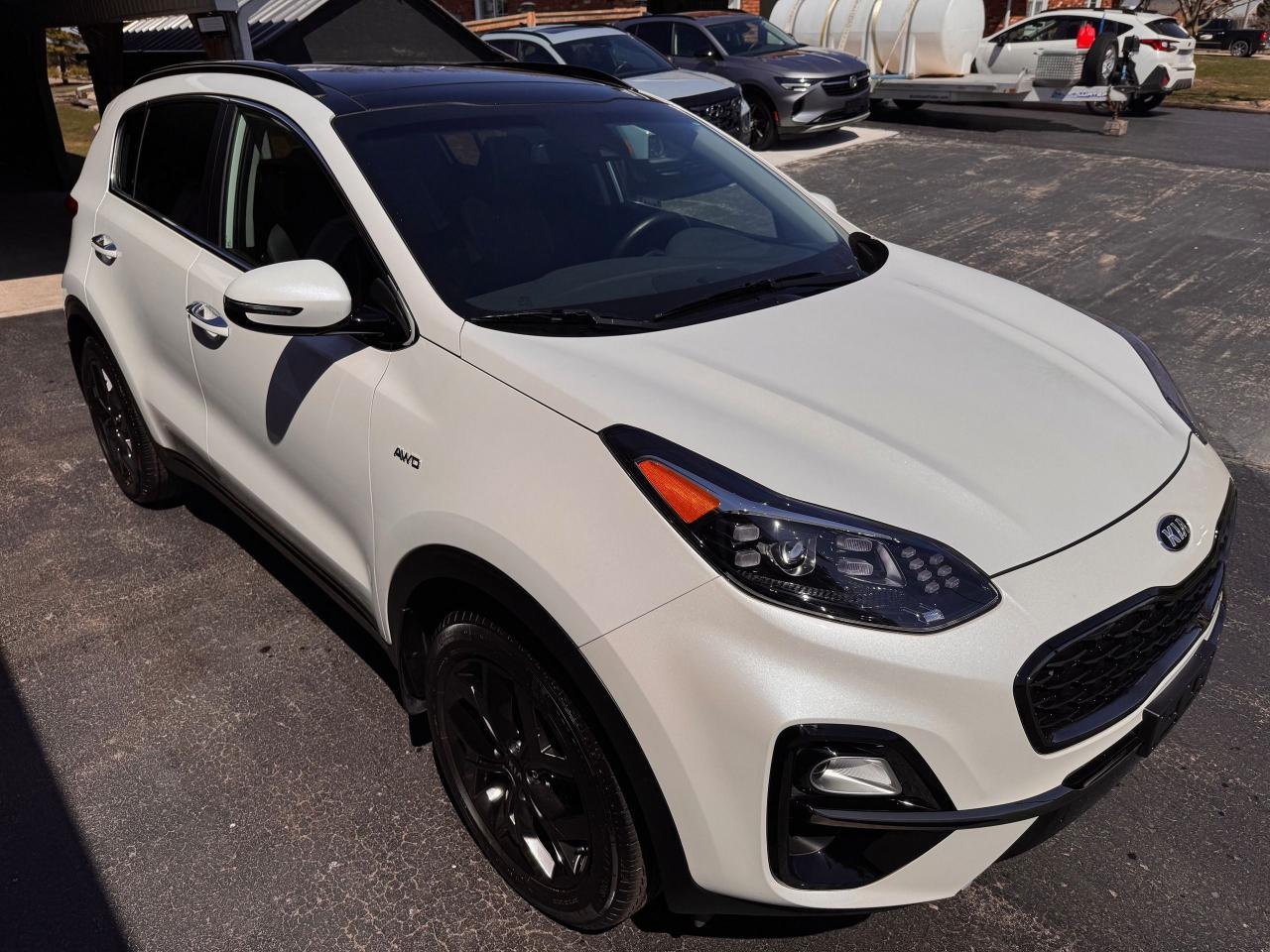 2022 Kia Sportage EX Premium S AWD - Photo #8