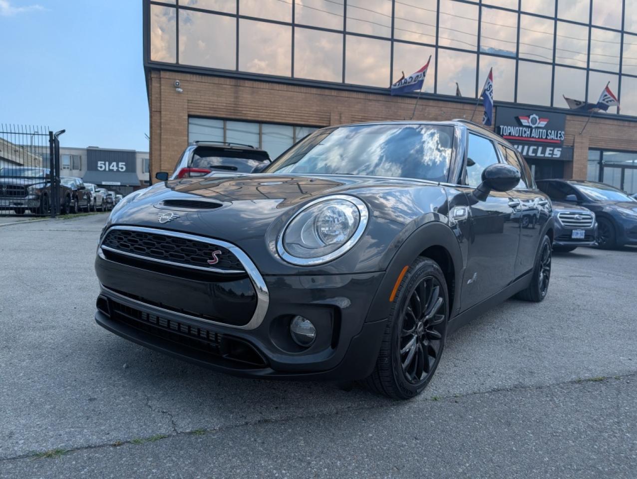 Used 2019 MINI Cooper Clubman COOPER S ALL4 / PANORAMIC ROOF for sale in North York, ON
