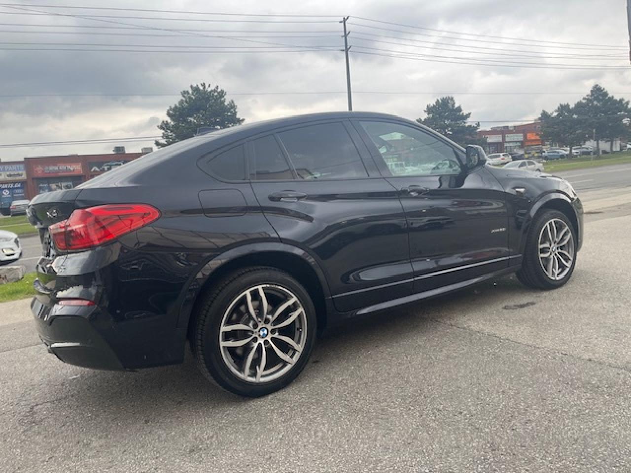 2016 BMW X4 XDRIVE28I / M-SPORT/ NAVIGATION / POWER SUNROOF - Photo #8