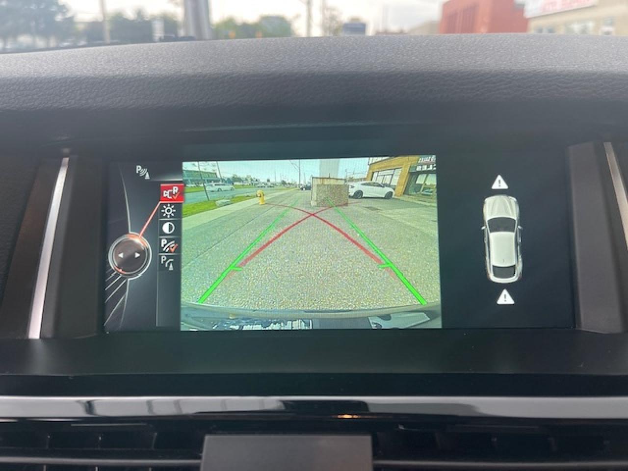 2016 BMW X4 XDRIVE28I / M-SPORT/ NAVIGATION / POWER SUNROOF - Photo #16