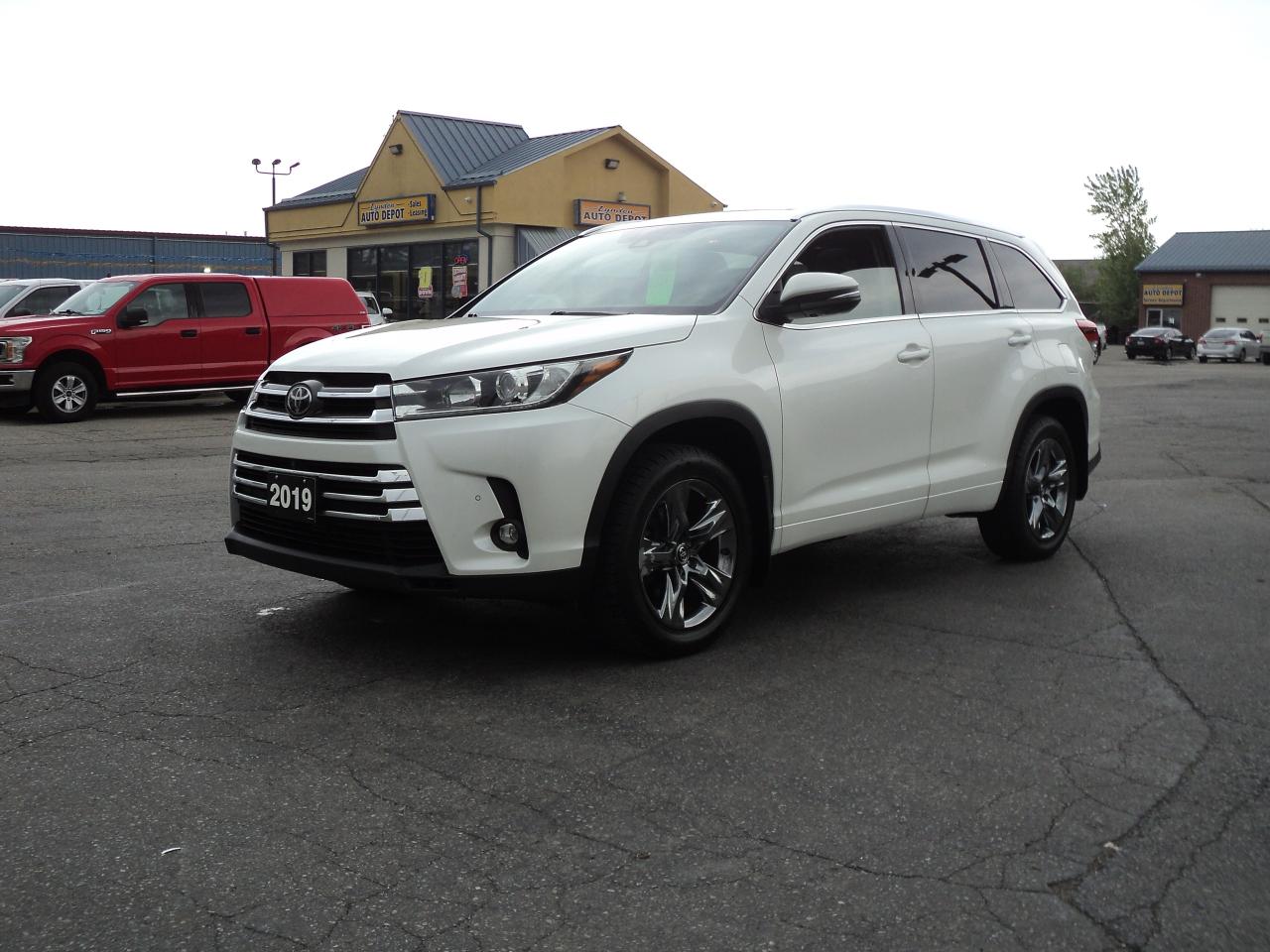 2019 Toyota Highlander Limited AWD 3.5L6cyl 7Seater RoofNavLeatherHeated - Photo #2