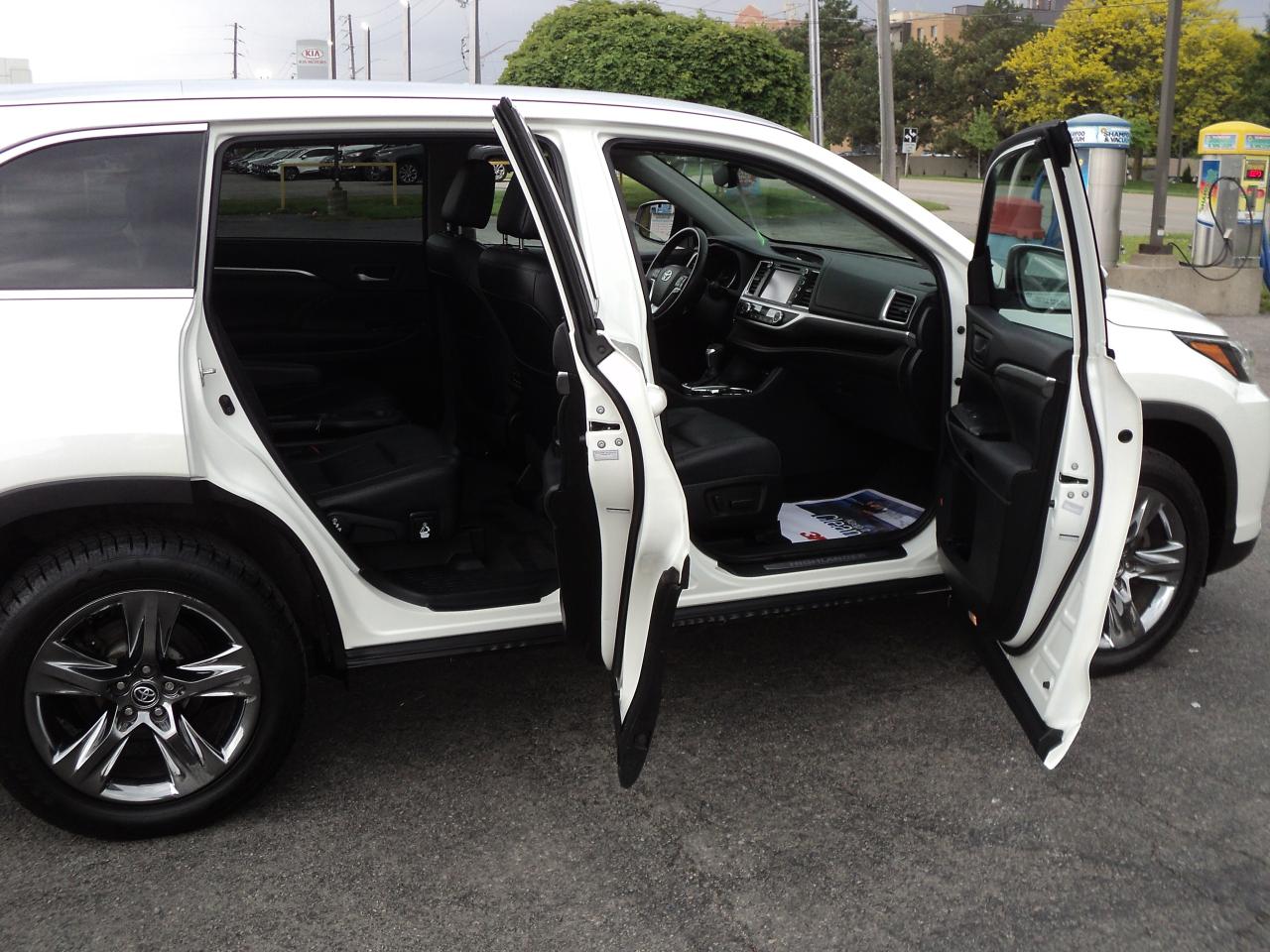 2019 Toyota Highlander Limited AWD 3.5L6cyl 7Seater RoofNavLeatherHeated - Photo #10