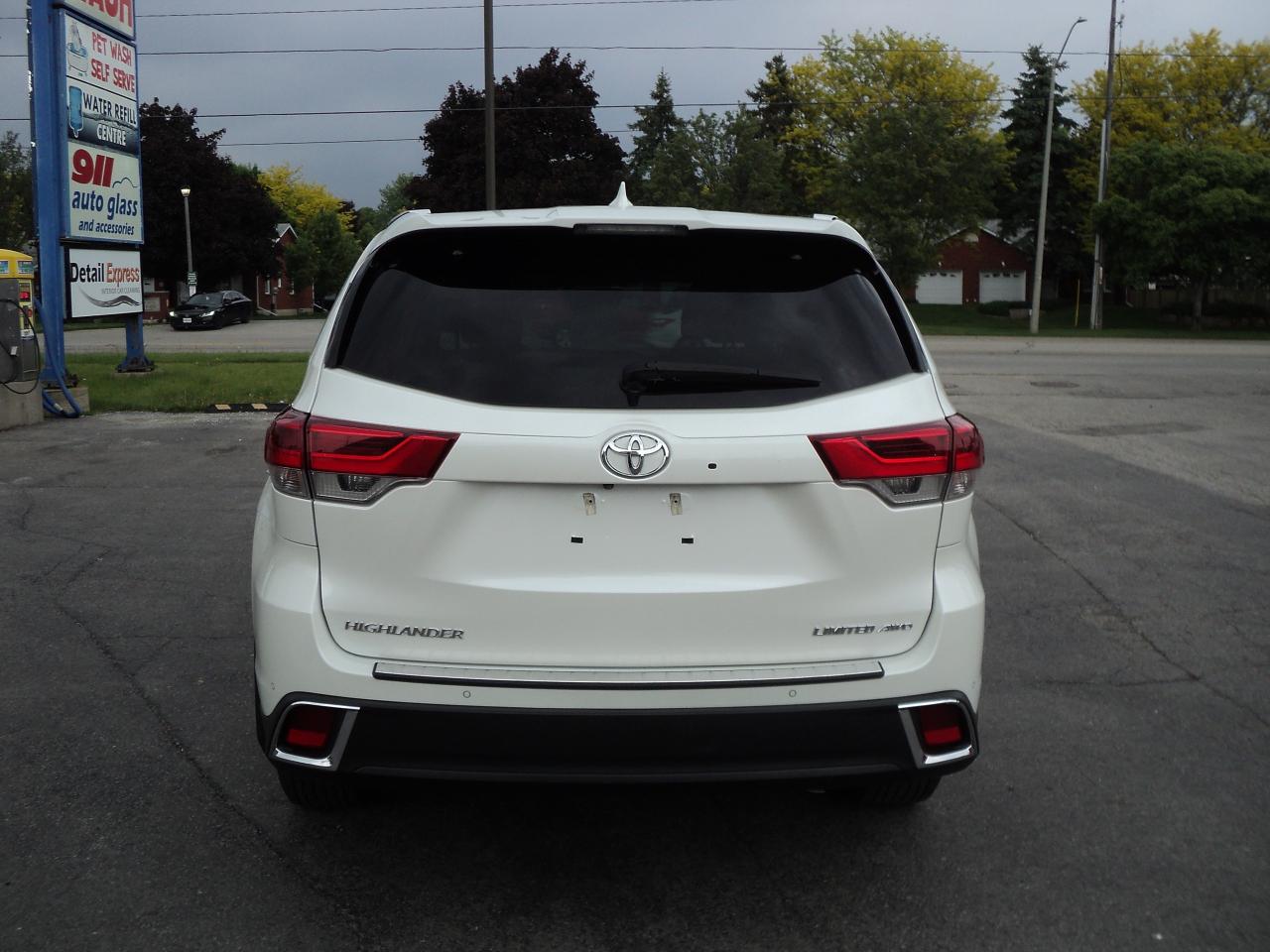 2019 Toyota Highlander Limited AWD 3.5L6cyl 7Seater RoofNavLeatherHeated - Photo #8