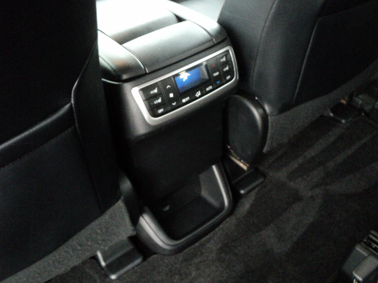 2019 Toyota Highlander Limited AWD 3.5L6cyl 7Seater RoofNavLeatherHeated - Photo #27