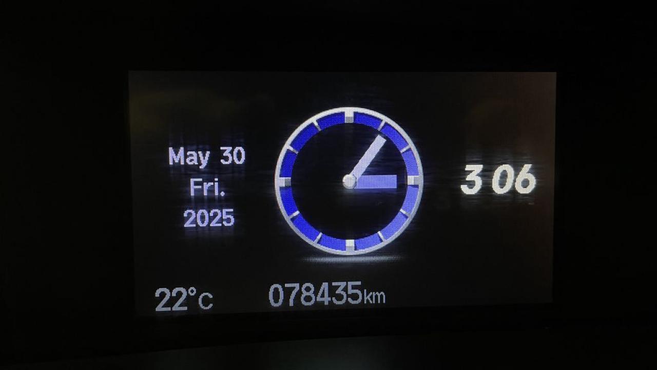 12579572
