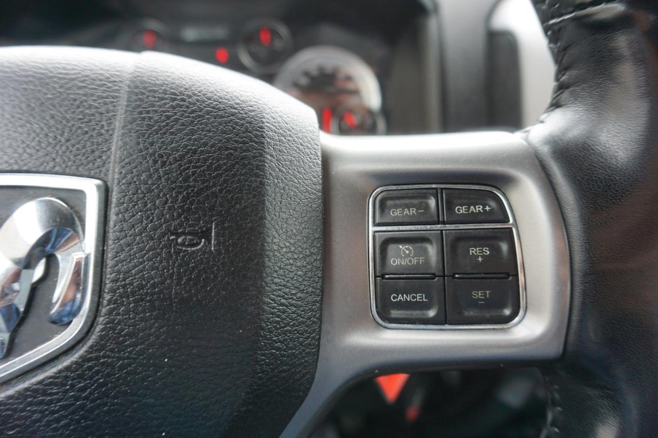 2021 RAM 1500 3.5L V6 SLT 4WD CERTIFIED *ACCIDENT FREE*DODGE MAINTAIN* CAMERA BLUETOOTH HEATED SEATS/STEERING CRUISE ALLOYS SIDE RUNNING BOARDS - Photo #31