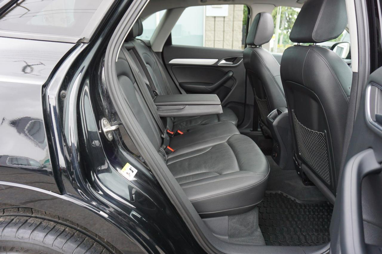 2018 Audi Q3 KOMFORT AWD CERTIFIED *ACCIDENT FREE* CAMERA BLUETOOTH LEATHER HEATED SEATS PANO ROOF CRUISE ALLOYS - Photo #17