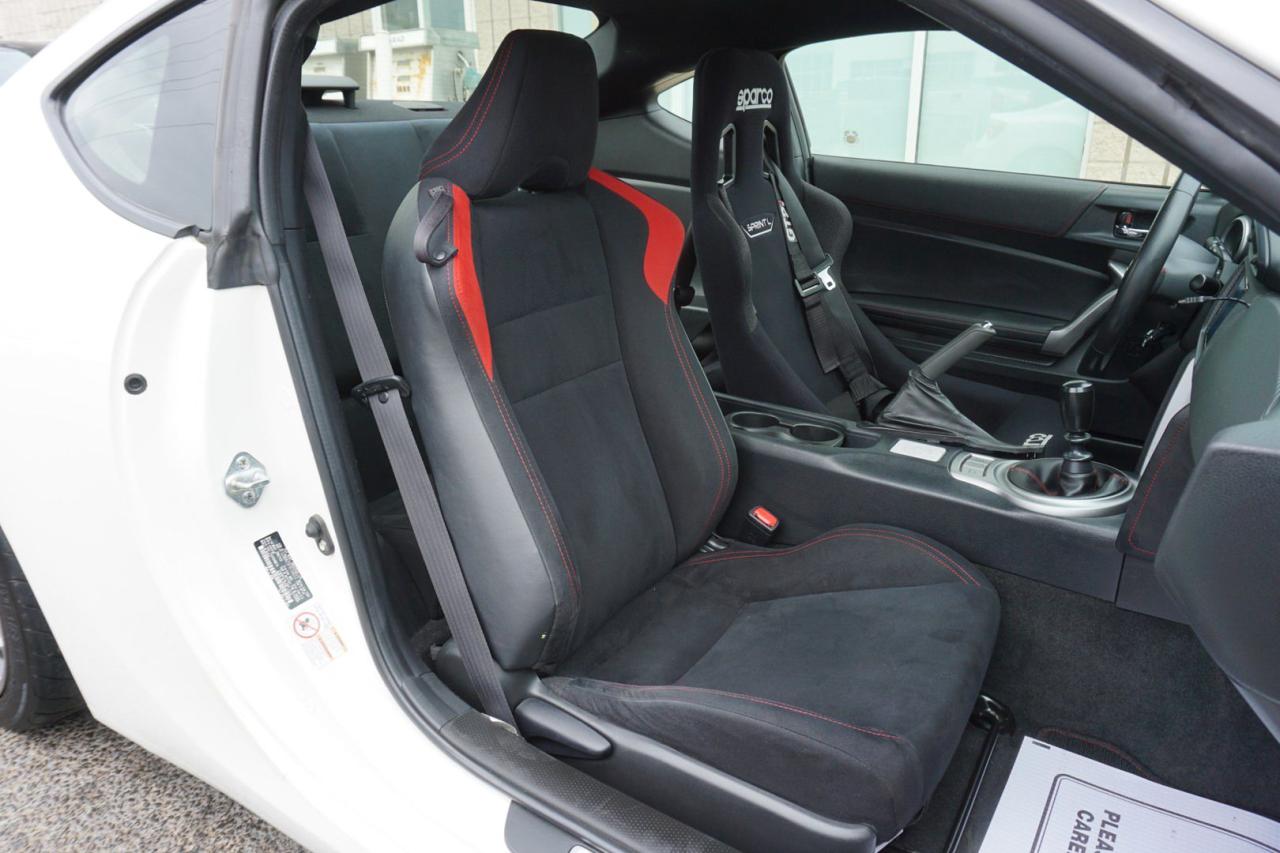 2015 Scion FR-S 2.0L 6 SPEED CERTIFIED *ACCIDENT FREE* CAMERA BLUETOOTH CRUISE ALLOYS - Photo #16