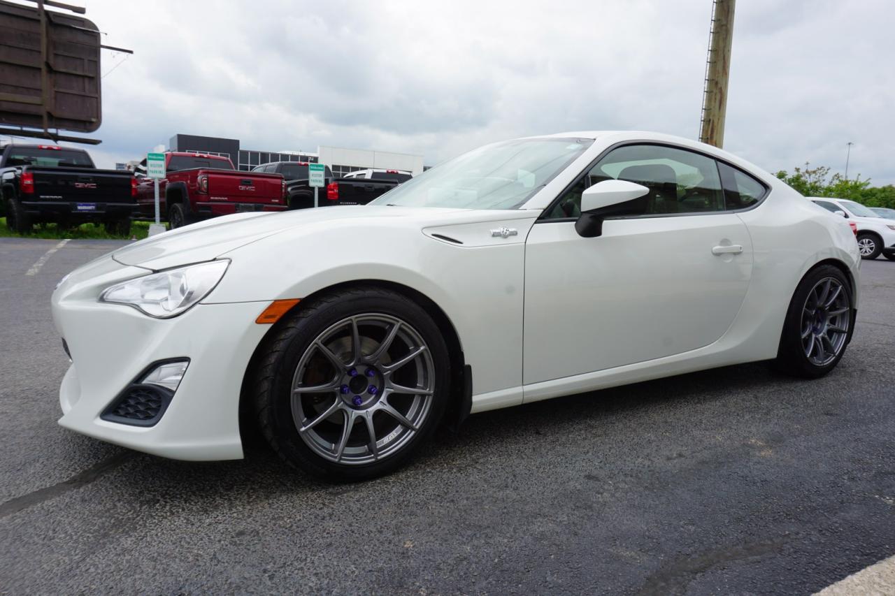 2015 Scion FR-S 2.0L 6 SPEED CERTIFIED *ACCIDENT FREE* CAMERA BLUETOOTH CRUISE ALLOYS - Photo #3