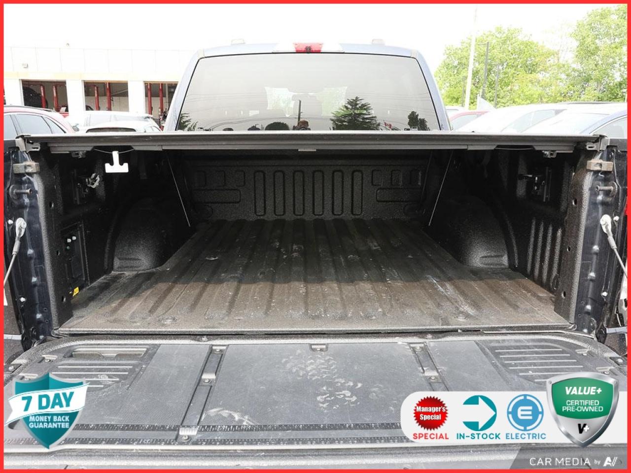 2023 Ford F-150 Lightning XLT NEW ALL SEASON TIRES | WINTER TIRES INCLUDED| 312 Photo