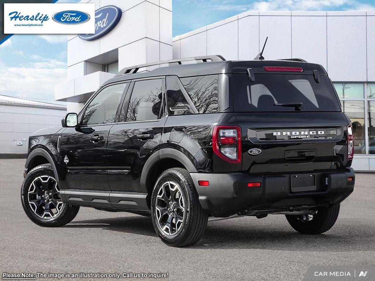 2025 Ford Bronco Sport Outer Banks Photo3