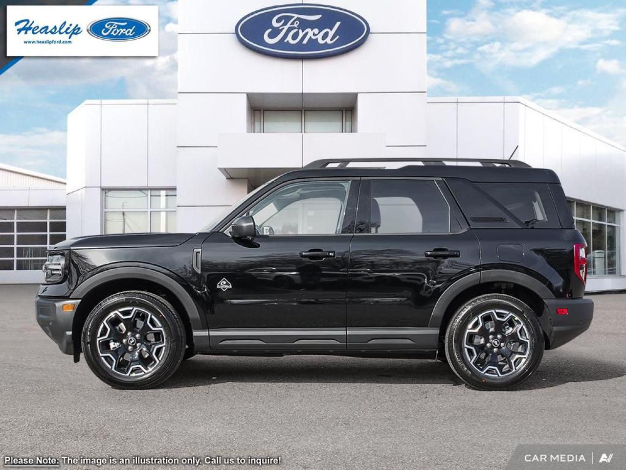 2025 Ford Bronco Sport Outer Banks Photo2