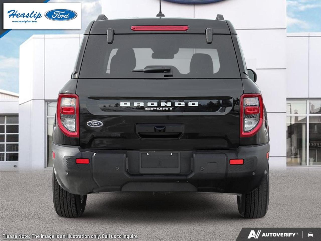 2025 Ford Bronco Sport Outer Banks Photo4