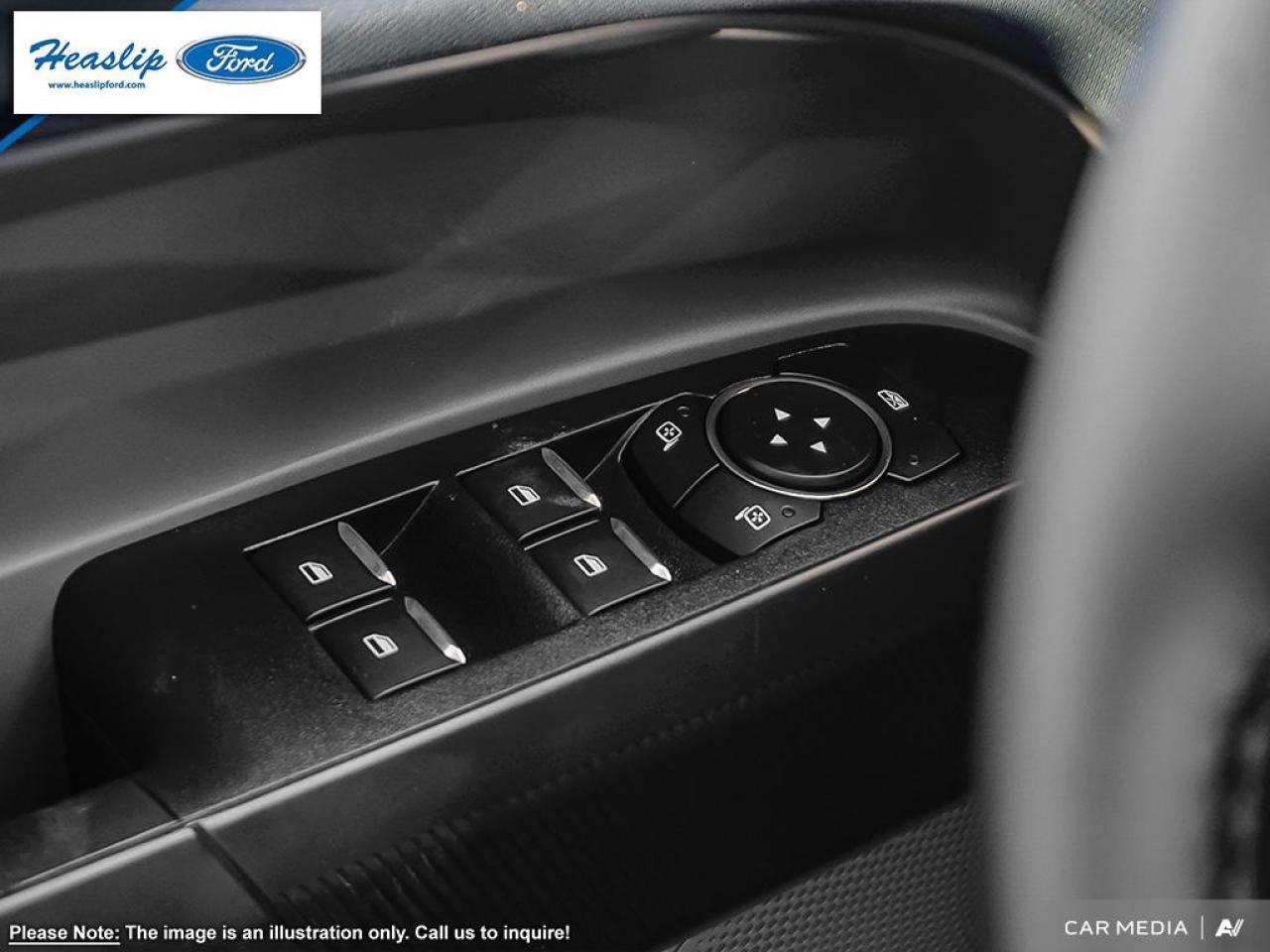 2025 Ford Maverick XLT Photo5