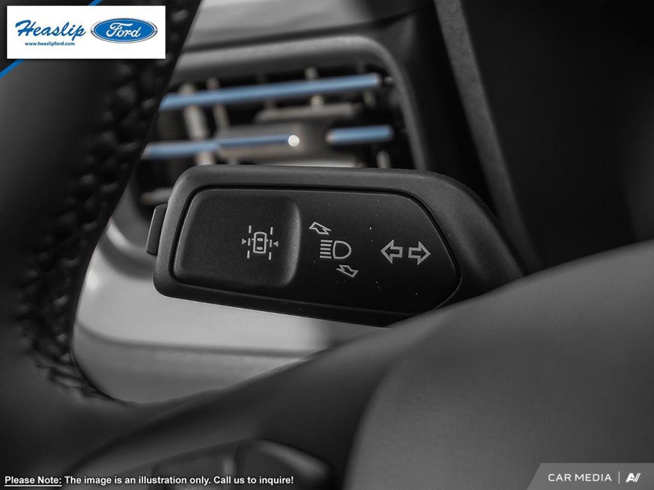 2025 Ford Maverick XLT Photo5