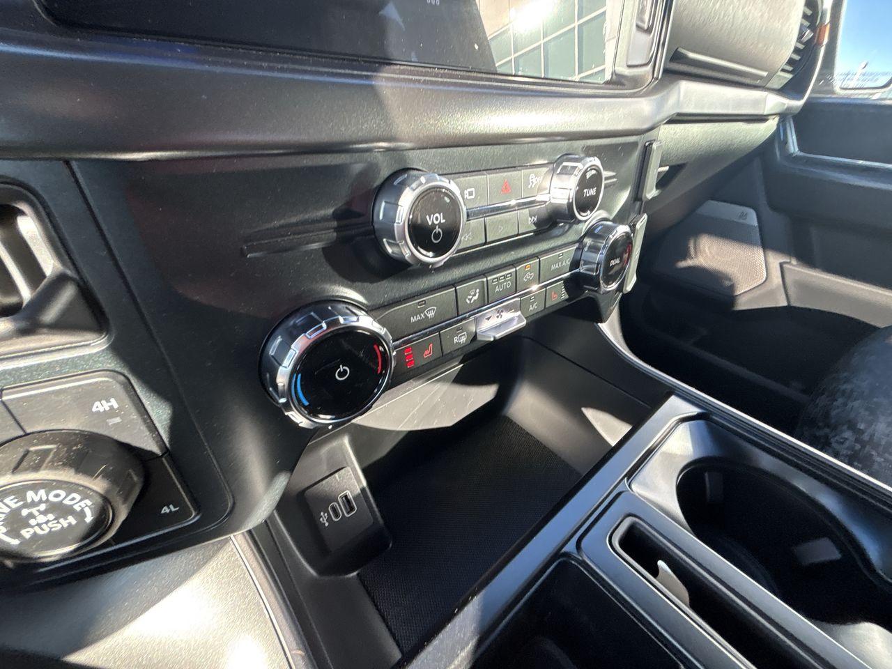 2025 Ford F-150 Tremor 4WD SuperCrew 5.5' Box Photo5