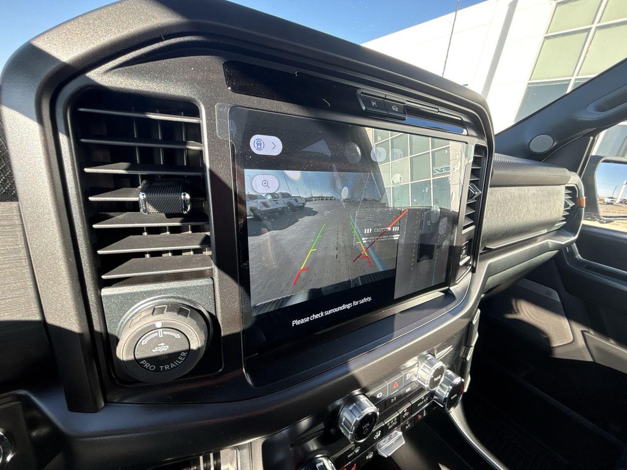 2025 Ford F-150 Tremor 4WD SuperCrew 5.5' Box Photo5