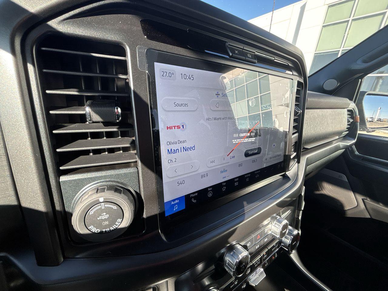 2025 Ford F-150 Tremor 4WD SuperCrew 5.5' Box Photo5