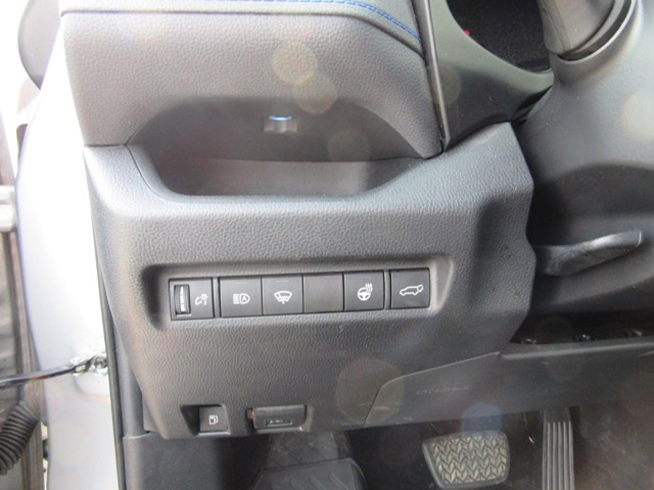 2021 Toyota RAV4 Hybrid XSE Photo