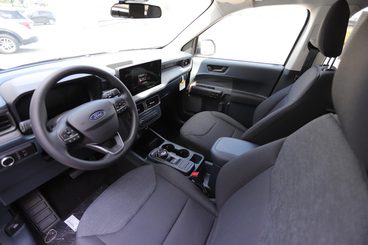 2025 Ford Maverick XL AWD SuperCrew Photo