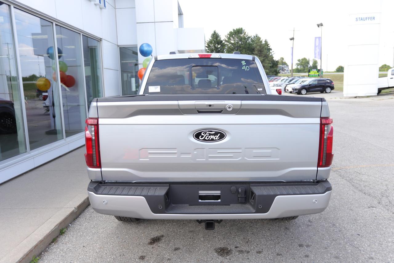 2025 Ford F-150 XLT 4WD SuperCrew 5.5' Box Photo4