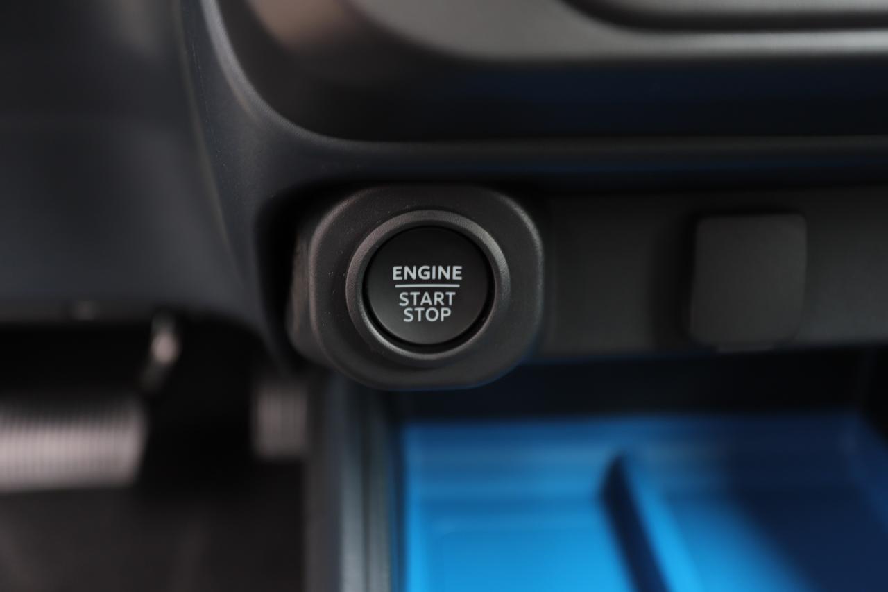 2025 Ford Maverick XLT AWD SuperCrew Photo5
