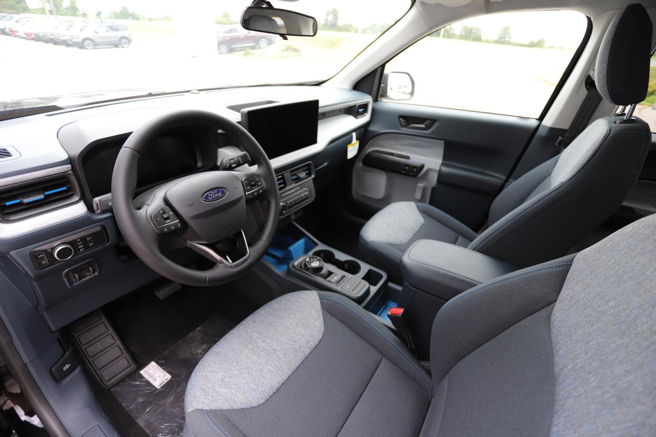2025 Ford Maverick XLT AWD SuperCrew Photo