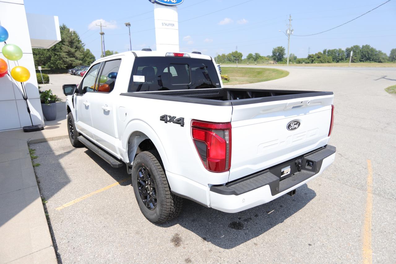 2025 Ford F-150 XLT 4WD SuperCrew 5.5' Box Photo5