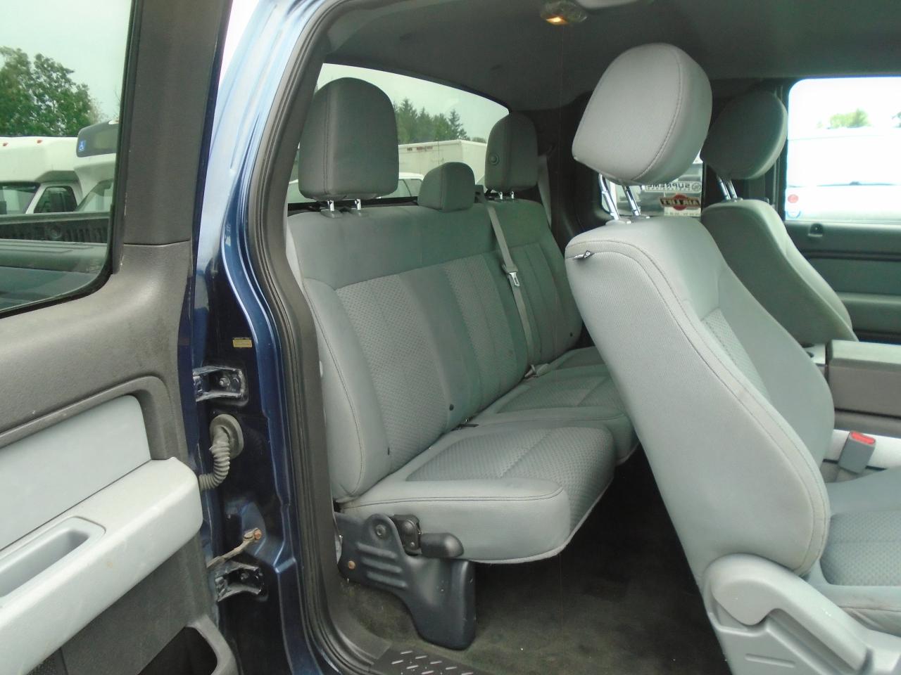 2013 Ford F-150 4WD SuperCab 145  Lariat - Photo #26