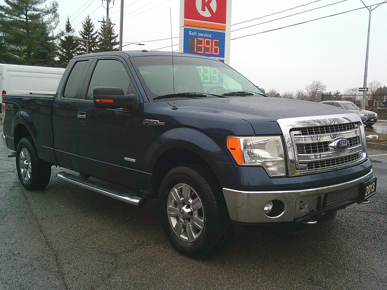 2013 Ford F-150 4WD SuperCab XLT Lariat Photo3