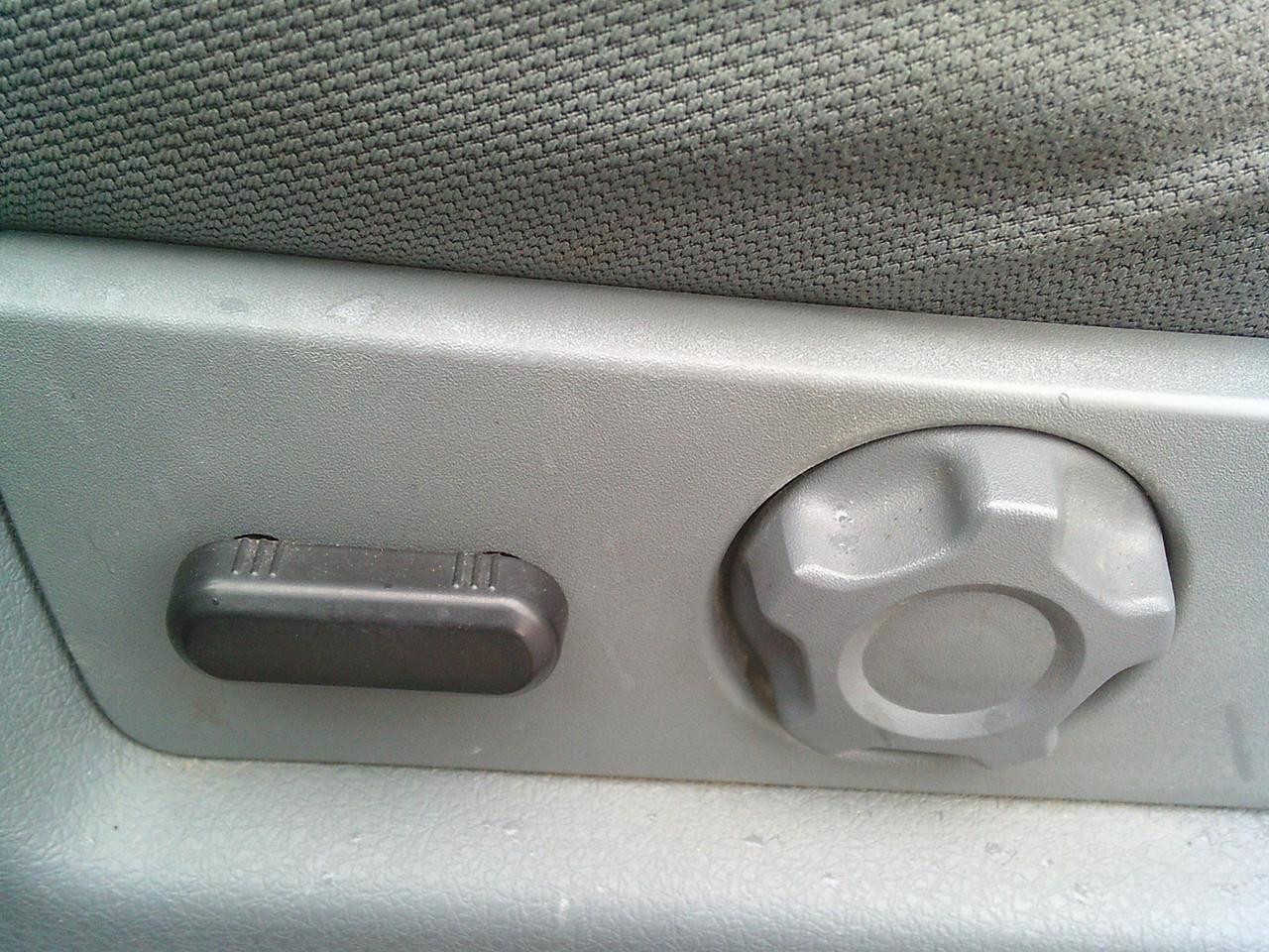 2013 Ford F-150 4WD SuperCab XLT Lariat Photo