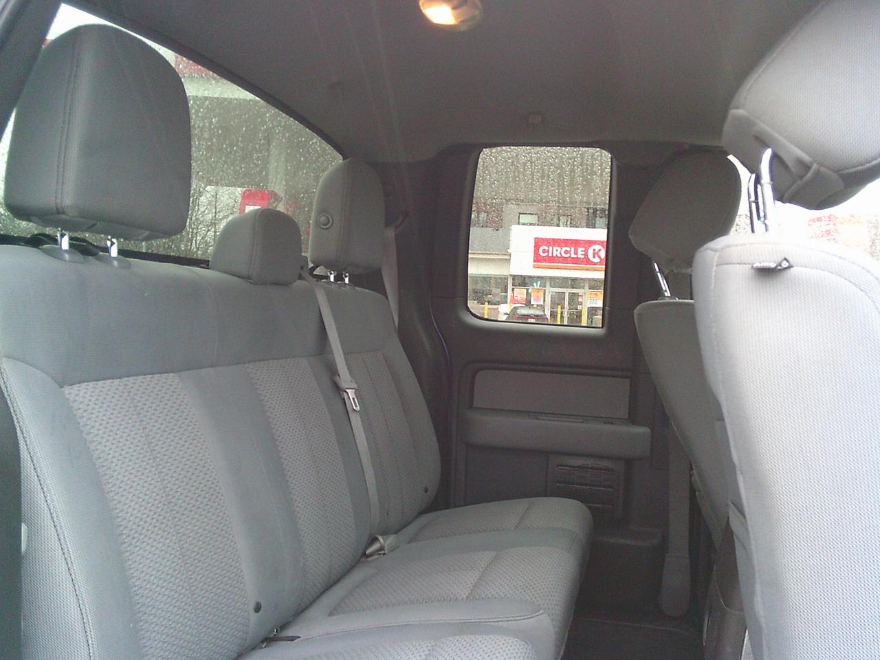 2013 Ford F-150 4WD SuperCab XLT Lariat Photo