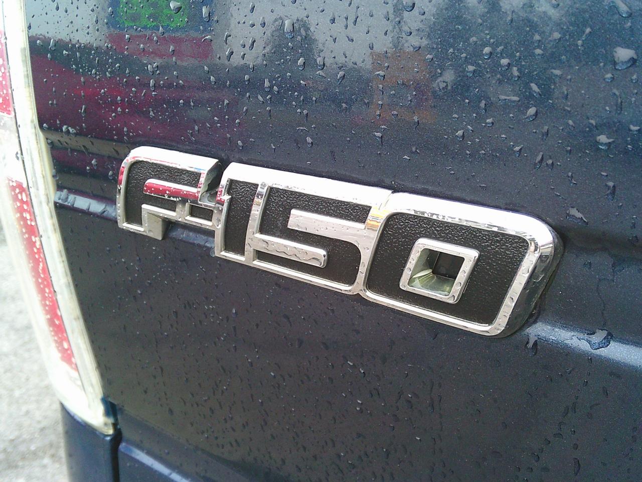 2013 Ford F-150 4WD SuperCab XLT Lariat Photo