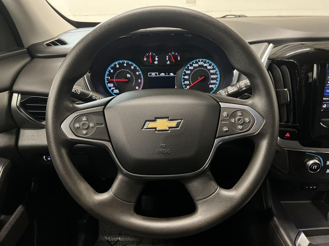 2021 Chevrolet Traverse AWD | 8-PASS |310HP 3.6L V6 | CARPLAY|18IN ALLOYS Photo