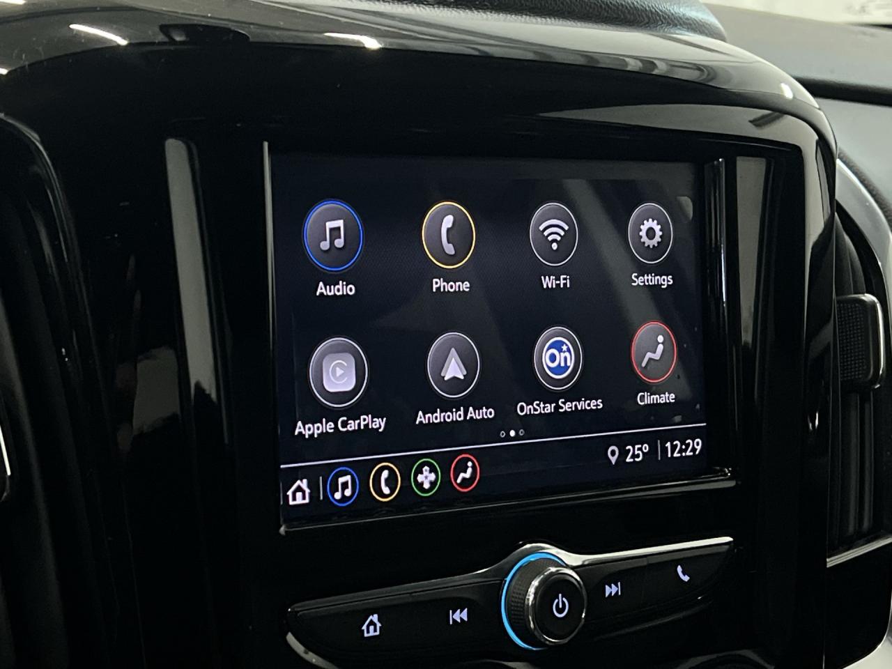 2021 Chevrolet Traverse AWD | 8-PASS |310HP 3.6L V6 | CARPLAY|18IN ALLOYS Photo